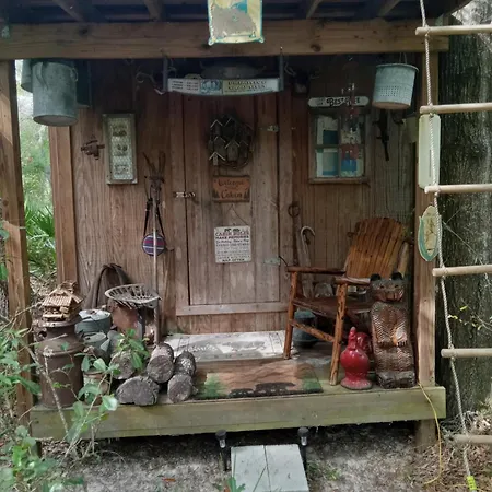 Sky Acres Aka The Tin Cottage Chiefland Exterior photo